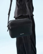 Bolso Nine West Manos Libres Negro - Image 3